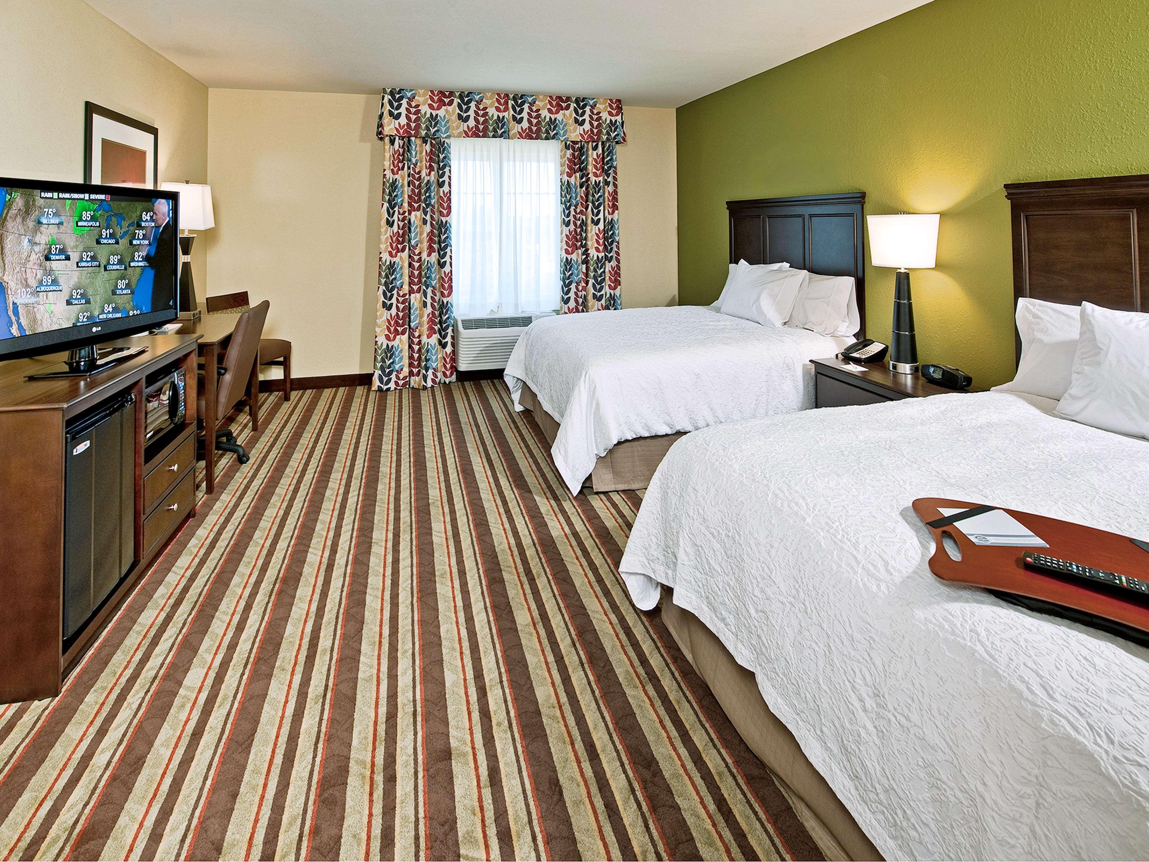 Hampton Inn Augusta Room photo