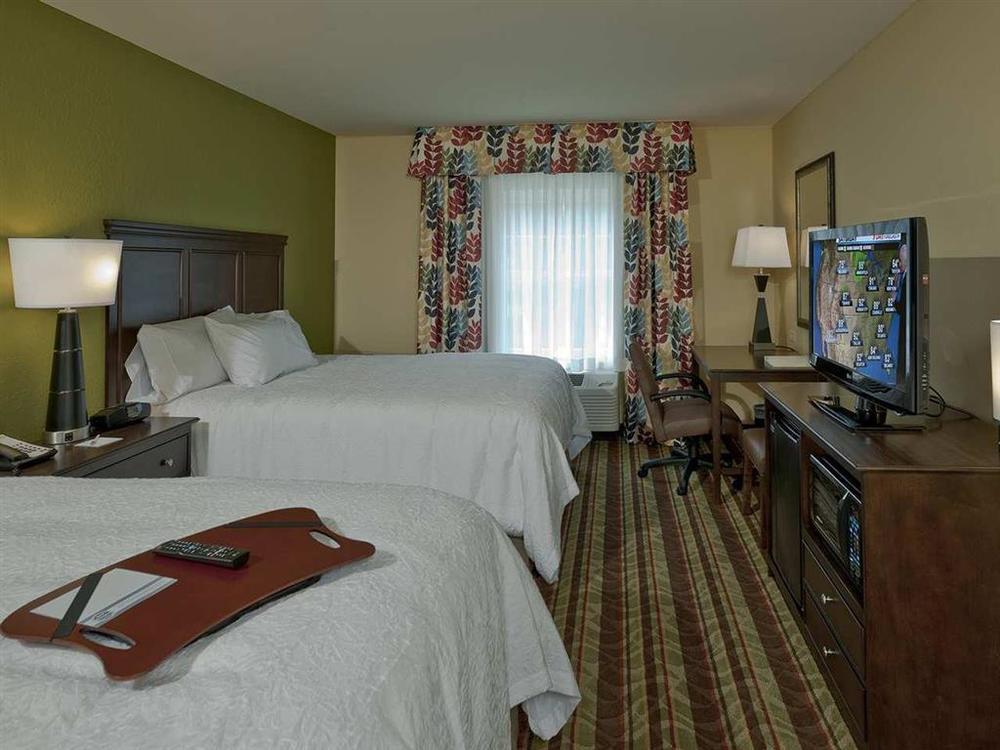 Hampton Inn Augusta Room photo
